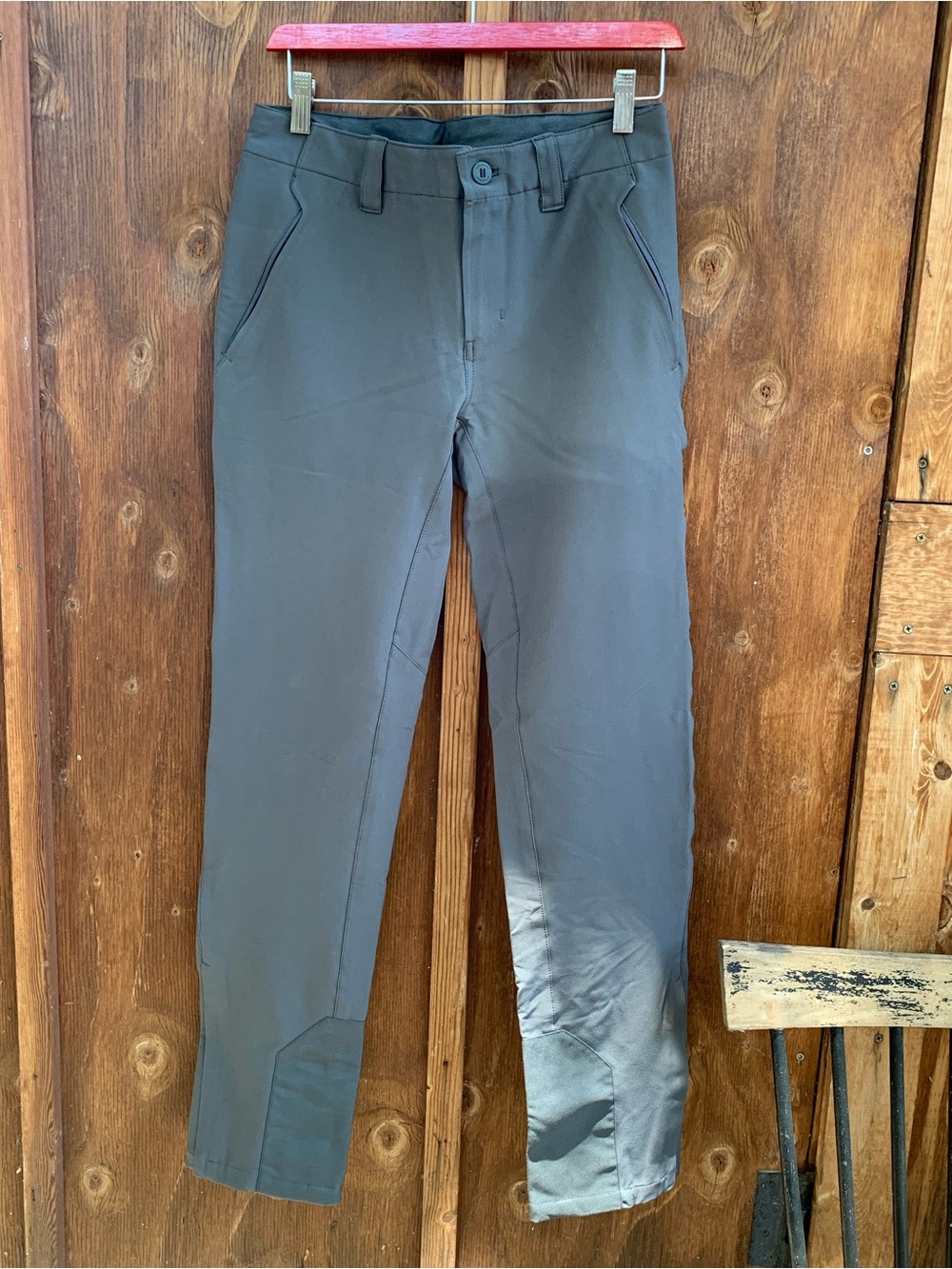 Patagonia NWOT Hiking Straight Leg Pants in Gray W’s Womens Durable sz 4